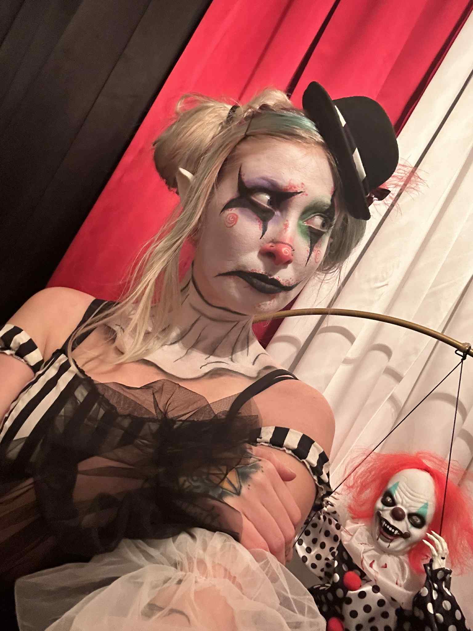 Giant bubbles, balloon twisting and face painting combined into a full-service children’s party entertainment package by Whimsy Entertainment at a park in Virginia Beach, Virginia.